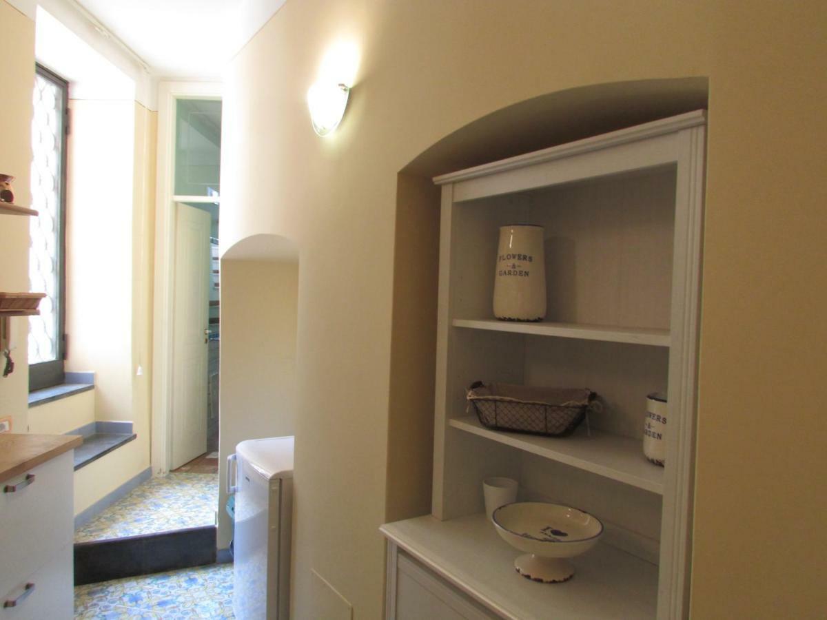 Salerno Domus Claudia Apartment Ngoại thất bức ảnh