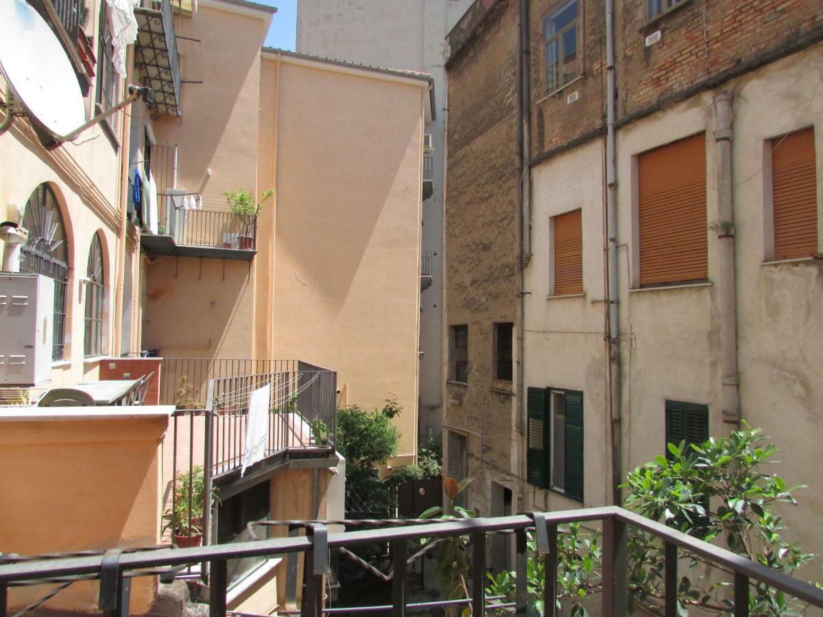 Salerno Domus Claudia Apartment Ngoại thất bức ảnh