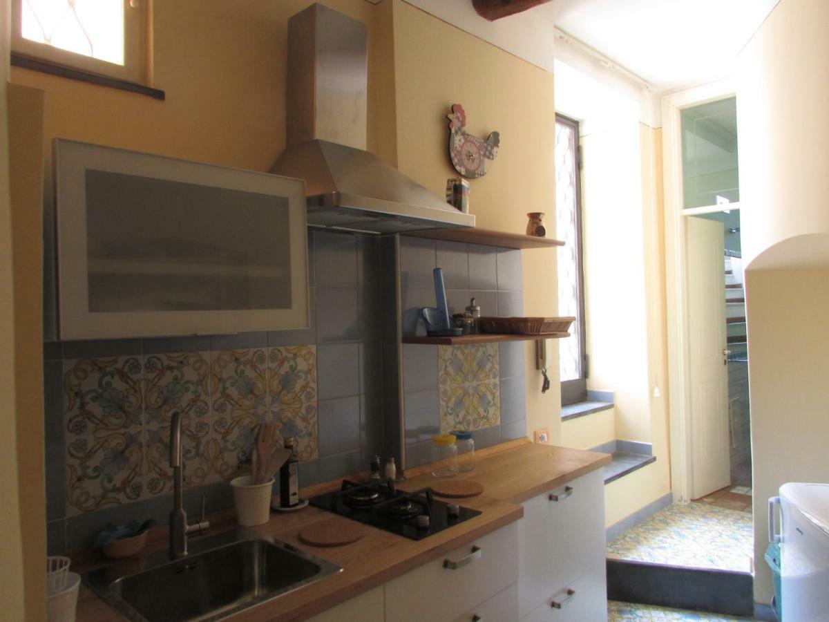 Salerno Domus Claudia Apartment Ngoại thất bức ảnh
