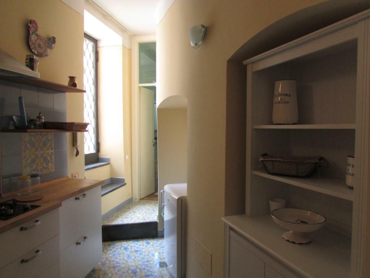 Salerno Domus Claudia Apartment Ngoại thất bức ảnh